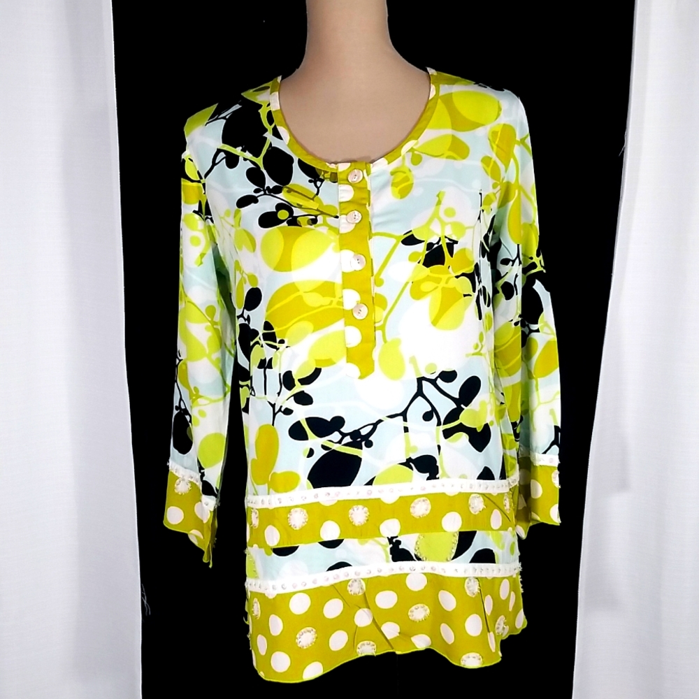 Key Lime Pie Pattern Tunic Top. Size L